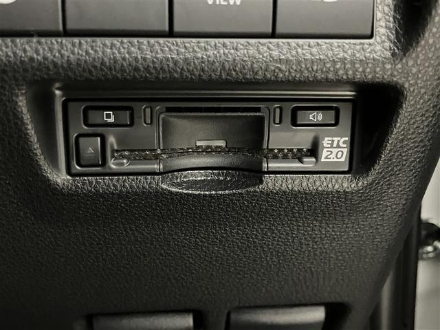 ＲＡＶ４ Ｇ　Ｂカメラ　ＴＶ　パワーウインドウ　カーテンエアバック　運転席パワーシート　イモビライザー　ＡＣ１００Ｖ電源　地デジ　キーレス　ＥＴＣ付　ＬＥＤヘッドライ　クルコン　オートエアコン　横滑り防止装置　ＡＷ（14枚目）