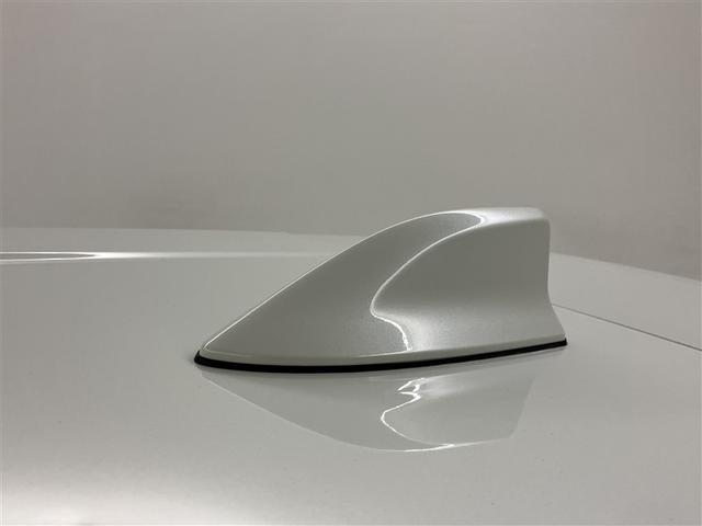 カローラツーリング ハイブリッド ダブルバイビー 追突軽減ブレーキ バックモニタ 横滑防止 スマキー LEDライト デュアルエアバッグ エアコン オートクルーズ サイドエアバッグ ETC付 ナビ PS キーフリー ABS エアバック メモリ-ナビ(36枚目)