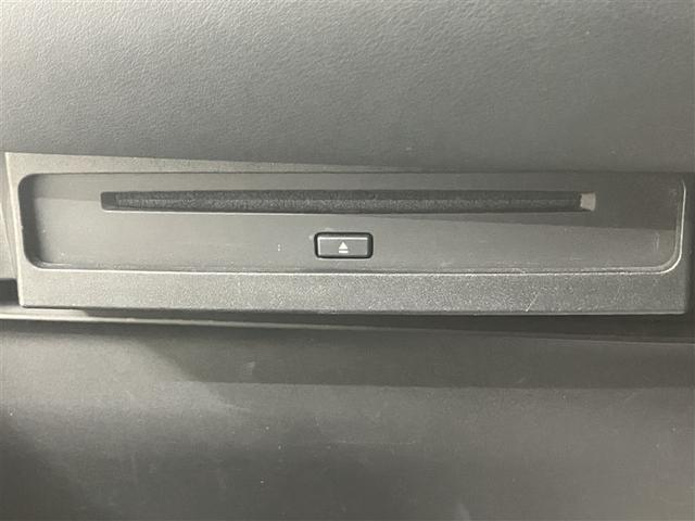 ヴォクシー ハイブリッドS-Z パワーウィンドウ DVD再生機能 インテリキー 横滑防止装置 地デジTV アクティブクルーズコントロール 1オナ フルオートエアコン リアカメラ エアバッグ ABS 100V充電 ナビTV キーレス(10枚目)