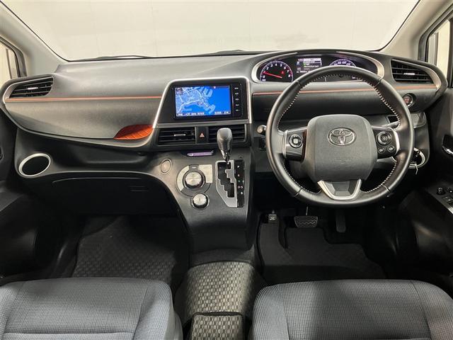 シエンタ G ナビ・TV スマートキープッシュスタート アイドリングS 1オ-ナ- リアカメラ 地デジフルセグ 定期点検記録簿 フルオートエアコン パワーウィンド ETC 運転席エアバック パワステ DVD再生可(5枚目)