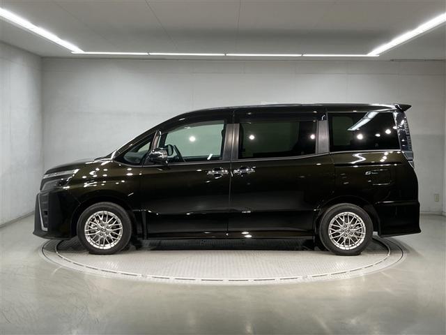 ヴォクシー ハイブリッドＺＳ　煌ＩＩ　電動両側スライドドア　ドライブレコーダ　パワーステアリング　ＤＶＤ再生可　スマキー　地デジＴＶ　ＡＵＸ　横滑防止　１オーナー　Ｗエアバック　ＡＡＣ　ＬＥＤランプ　エアバッグ　ナビＴＶ　盗難防止装置（2枚目）