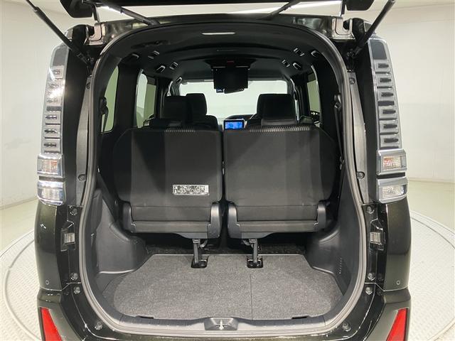 ヴォクシー ハイブリッドＺＳ　煌ＩＩ　電動両側スライドドア　ドライブレコーダ　パワーステアリング　ＤＶＤ再生可　スマキー　地デジＴＶ　ＡＵＸ　横滑防止　１オーナー　Ｗエアバック　ＡＡＣ　ＬＥＤランプ　エアバッグ　ナビＴＶ　盗難防止装置（22枚目）