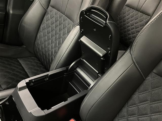 ハリアー プレミアム スタイルノアール 地デジ ナビTV TSS LEDヘッドライト ETC付 パワーシート 横滑り防止システム クルコン スマートキー エアバッグ セキュリティー DVD再生機能 メモリナビ AW オートエアコン ABS(28枚目)