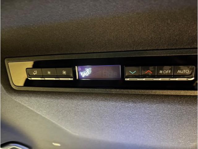 ヴォクシー S-Z DVD再生機能 スマートキープッシュスタート 両側電動パワースライドドア パワーウインドウ 1オナ ETC車載器 LEDライト アルミホイール 盗難防止装置 記録簿 横滑り防止機能 キーフリー ABS(19枚目)