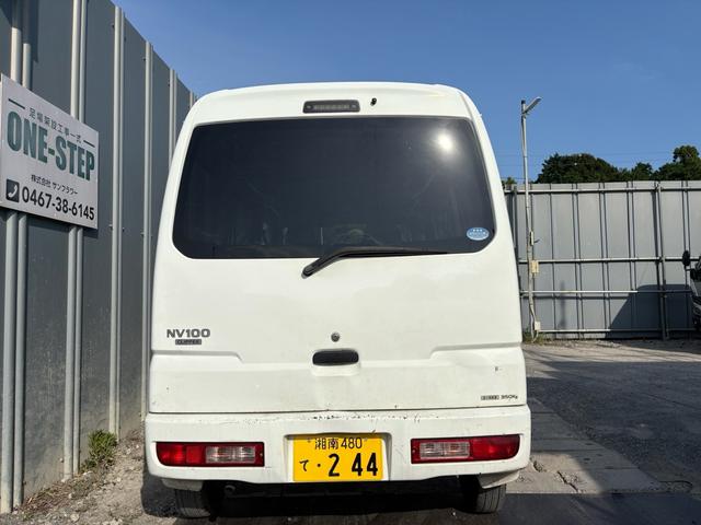 ＮＶ１００クリッパーバン 　車検付き　テレビ（3枚目）