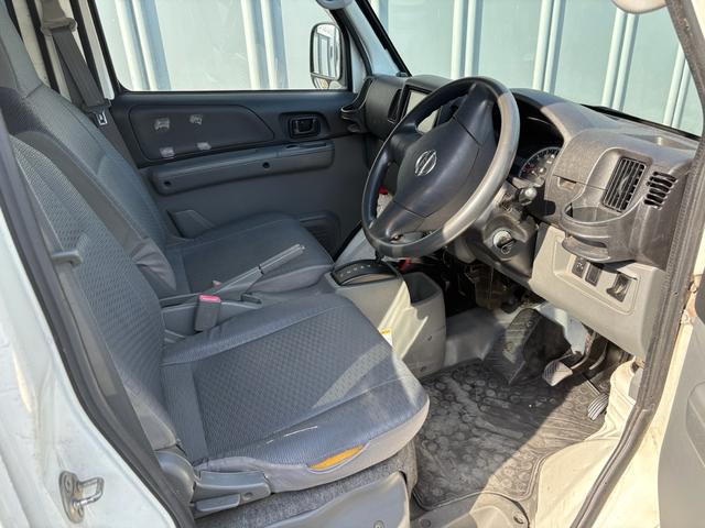 ＮＶ１００クリッパーバン 　車検付き　テレビ（5枚目）