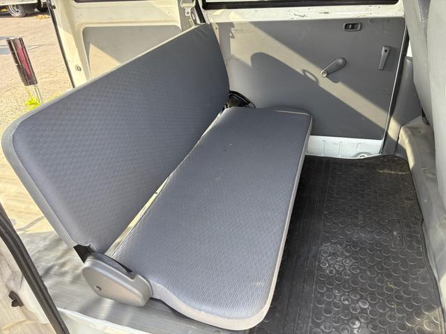 ＮＶ１００クリッパーバン 　車検付き　テレビ（12枚目）