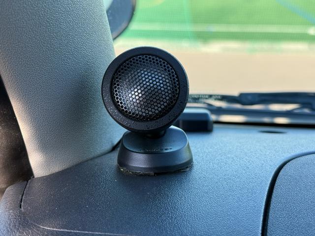 ハイエースバン ロングDX ナローハイルーフ・MC-9・ヨコハマPARADA・Uiビークル追加スタビライザー・コンフォートショックアブソーバー・ジャオスオーバーフェンダー・カロッツェリアナビ・ETC・3人乗り仕様・荷室カスタム(25枚目)