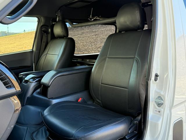 ハイエースバン ロングワイドスーパーGL ダークプライムII/サブバッテリー搭載/車内断熱遮音施工/足回り強化パーツ装着/1.0インチローダウン施工/スピーカー交換/Dピラー追加スピーカー/25mmオーバーフェンダー/レーダー探知機/(40枚目)