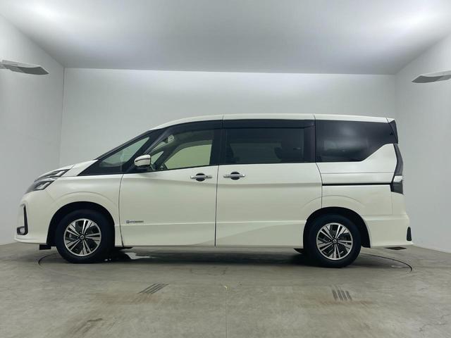 セレナ ｅ－パワー　ハイウェイスターＶ　純正１０型ＳＤナビ（フルセグＴＶ／ＣＤ／ＤＶＤ／ＢＴ）　全方位　プロパイロット　コーナーセンサー　両側パワスラ　ドラレコ　ＥＴＣ　ＵＳＢ　ＨＤＭＩ　純正フロアマット　純正ＬＥＤ　純正アルミホイール（34枚目）