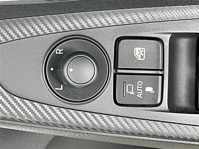 デミオ ＸＤ　ミッドセンチュリー　純正ナビ　衝突軽減ブレーキ　クルーズコントロール　バックカメラ　ビルトインＥＴＣ　シートヒーター　アイドリングストップ　エンジンスタートボタン　オートライト　ＬＥＤライト　パドルシフト　踏み間違い防止（35枚目）