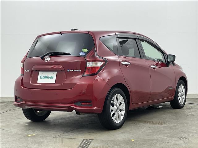 ノート ｅ－パワー　Ｘ　純正ナビ　全方位カメラ　デジタルインナーミラー　コーナーセンサー　純正１５インチアルミ　オートハイビーム　プッシュスタート　フルセグＴＶ　Ｂｌｕｅｔｏｏｔｈ　ＥＴＣ　エマージェンシーブレーキ（35枚目）