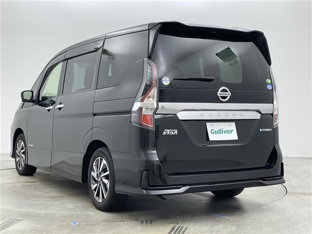 セレナ ｅ－パワー　ハイウェイスターＶ　純正１０インチナビ　アラウンドビューモニター　パーキングアシスト　プロパイロット　ビルトインＥＴＣ　ドライブレコーダー　衝突軽減ブレーキ　コーナーセンサー　社外レーダー　ＢＳＭ　両側パワースライドドア（60枚目）
