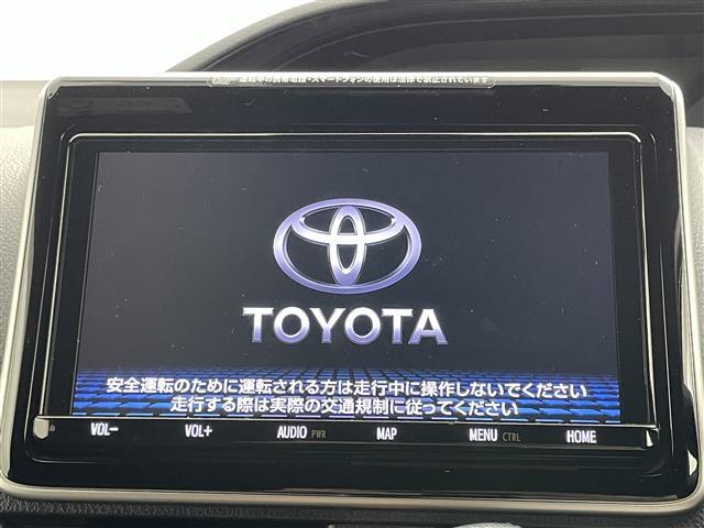 ノア Ｓｉ　ダブルバイビーＩＩ　純正９インチナビ　純正１２．１インチ後席モニター　モデリスタエアロ　両側パワスラ　バックカメラ　ハーフレザーシート　コーナーセンサー　ドラレコ　純正アルミ　ＬＥＤヘッドライト　オートライト　ＥＴＣ（4枚目）
