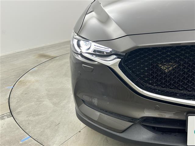 ＣＸ－５ ＸＤ　ブラックトーンエディション　サンルーフ　ＢＯＳＥサウンド　３６０度ビューモニター　シートヒーター　純正ナビ　ＥＴＣ　レーダークルーズコントロール　ＢＳＭ　ヘッドアップディスプレイ　ハーフレザーシート　パワーバックドア　ＬＥＤ（16枚目）