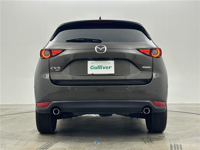 ＣＸ－５ ＸＤ　ブラックトーンエディション　サンルーフ　ＢＯＳＥサウンド　３６０度ビューモニター　シートヒーター　純正ナビ　ＥＴＣ　レーダークルーズコントロール　ＢＳＭ　ヘッドアップディスプレイ　ハーフレザーシート　パワーバックドア　ＬＥＤ（18枚目）