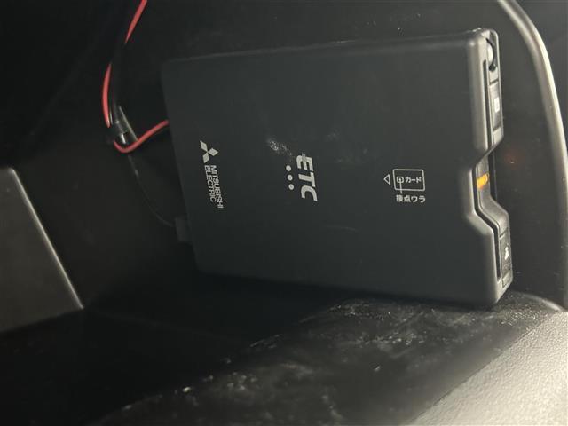 ＣＸ－５ ＸＤ　ブラックトーンエディション　サンルーフ　ＢＯＳＥサウンド　３６０度ビューモニター　シートヒーター　純正ナビ　ＥＴＣ　レーダークルーズコントロール　ＢＳＭ　ヘッドアップディスプレイ　ハーフレザーシート　パワーバックドア　ＬＥＤ（28枚目）