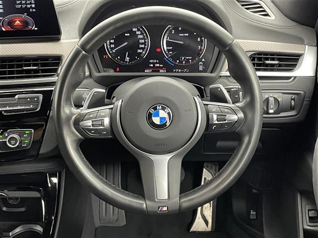 Ｘ２ Ｍ３５ｉ　純正ナビ　バックカメラ　アクティブクルーズコントロール　黒ハーフレザーシート　ＨＵＤ　ＥＴＣ　パドルシフト　社外レーダー　シートヒーター　パワーシート　メモリシート　パワーバックドア　ＬＥＤライト（13枚目）