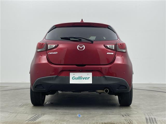 デミオ １５Ｓツーリング　純正ナビ　３６０°カメラ　シートヒーター　ＥＴＣ　衝突軽減ブレーキ　レーンキープアシスト　レーダークルーズコントロール　コーナーセンサー　ＢＳＭ　ＭＴモード付シフト　ＬＥＤヘッドライト　フロアマット（18枚目）