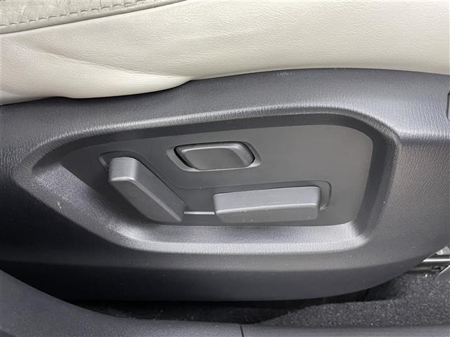 ＣＸ－５ ＸＤ　Ｌパッケージ　純正エアロ　ＢＯＳＥサウンド　純正ナビ　シートヒーター　レーダークルーズコントロール　バックカメラ　パワーシート　ステアリングヒーター　オートブレーキホールド　衝突軽減ブレーキ　ドライブレコーダー（5枚目）