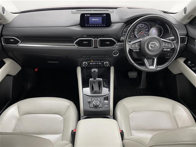 ＣＸ－５ ＸＤ　Ｌパッケージ　純正エアロ　ＢＯＳＥサウンド　純正ナビ　シートヒーター　レーダークルーズコントロール　バックカメラ　パワーシート　ステアリングヒーター　オートブレーキホールド　衝突軽減ブレーキ　ドライブレコーダー（12枚目）