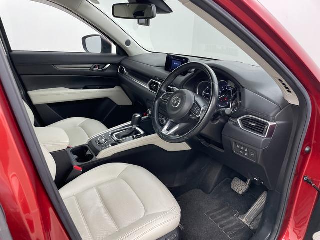 ＣＸ－５ ＸＤ　Ｌパッケージ　純正エアロ　ＢＯＳＥサウンド　純正ナビ　シートヒーター　レーダークルーズコントロール　バックカメラ　パワーシート　ステアリングヒーター　オートブレーキホールド　衝突軽減ブレーキ　ドライブレコーダー（51枚目）