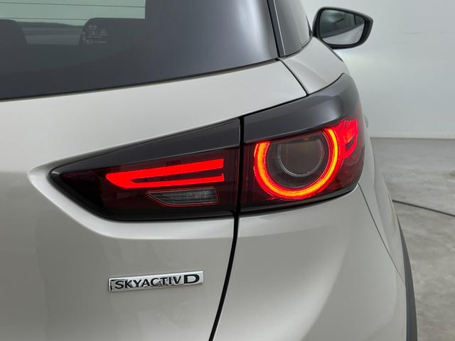 ＣＸ－３ ＸＤ　ツーリング　純正ナビ　全方位カメラ　前後ドライブレコーダー　ＥＴＣ　レーダークルーズコントロール　地デジフルセグＴＶ　Ｂｌｕｅｔｏｏｔｈ　ＤＶＤ再生　ＬＥＤライト　衝突軽減ブレーキ　ＨＵＤ　ＢＳＭ　オートライト（73枚目）