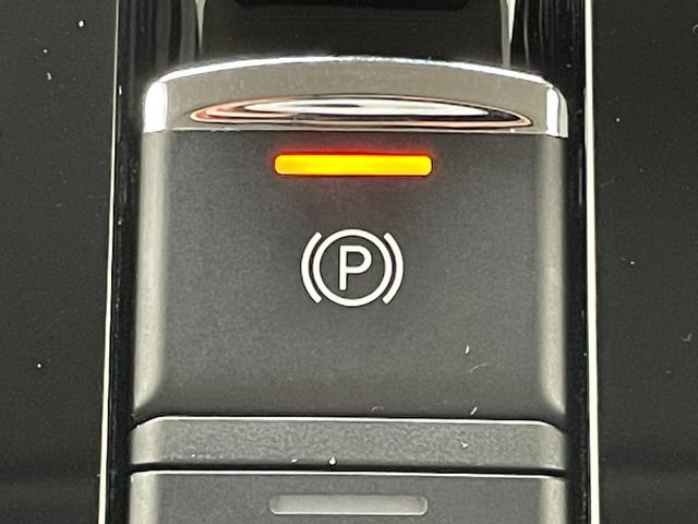 デリカＤ：５ Ｐ　アルパイン１１インチナビ　全方位カメラ　電動サイドステップ　両側パワースライドドア　ＢＳＭ　ＥＴＣ　パドルシフト　シートヒーター　ドライブレコーダー　ＡＣ１００Ｖ　レーダークルーズコントロール　ＬＥＤ（47枚目）