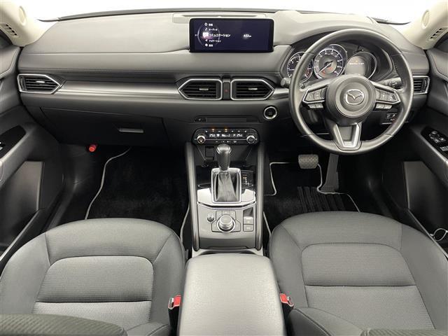 ＣＸ－５ 　純正１０．２５インチナビ　全方位カメラ　シートヒーター　パワーシート　ステアリングヒーター　レーダークルーズコントロール　電動リアゲート　ＥＴＣ　アイドリングストップ　ブラインドスポットモニター（12枚目）