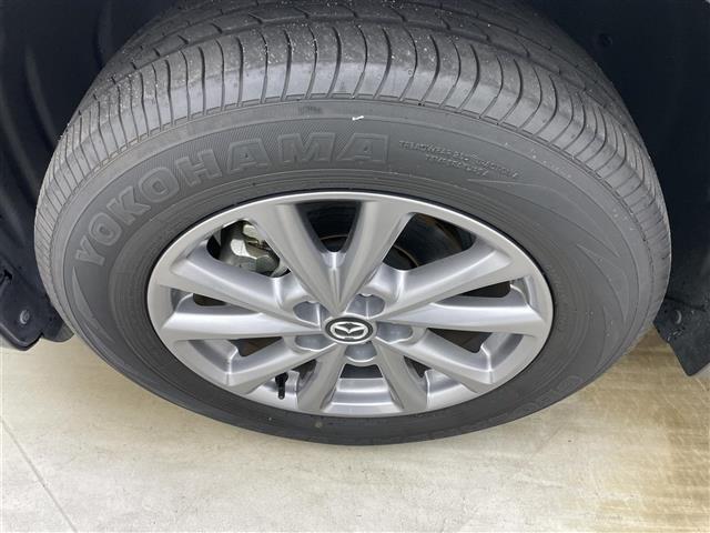 ＣＸ－５ 　純正１０．２５インチナビ　全方位カメラ　シートヒーター　パワーシート　ステアリングヒーター　レーダークルーズコントロール　電動リアゲート　ＥＴＣ　アイドリングストップ　ブラインドスポットモニター（15枚目）