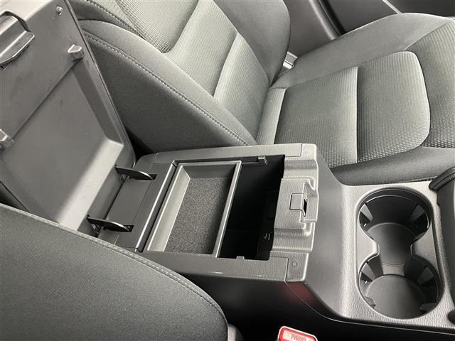 ＣＸ－５ 　純正１０．２５インチナビ　全方位カメラ　シートヒーター　パワーシート　ステアリングヒーター　レーダークルーズコントロール　電動リアゲート　ＥＴＣ　アイドリングストップ　ブラインドスポットモニター（34枚目）