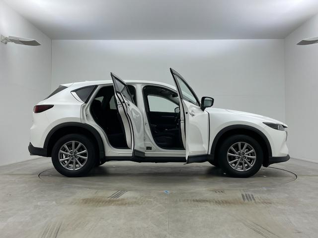 ＣＸ－５ 　純正１０．２５インチナビ　全方位カメラ　シートヒーター　パワーシート　ステアリングヒーター　レーダークルーズコントロール　電動リアゲート　ＥＴＣ　アイドリングストップ　ブラインドスポットモニター（68枚目）