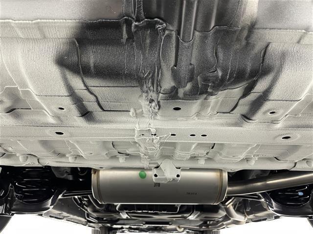 ステップワゴン ｅ：ＨＥＶスパーダ　登録済未使用車　純正１１．４インチナビ　１５．６インチ後席モニター　ハーフレザーシート　シートヒーター　パワーバックドア　ホンダセンシング　衝突軽減ブレーキ　両側パワースライドドア　２列目オットマン（23枚目）
