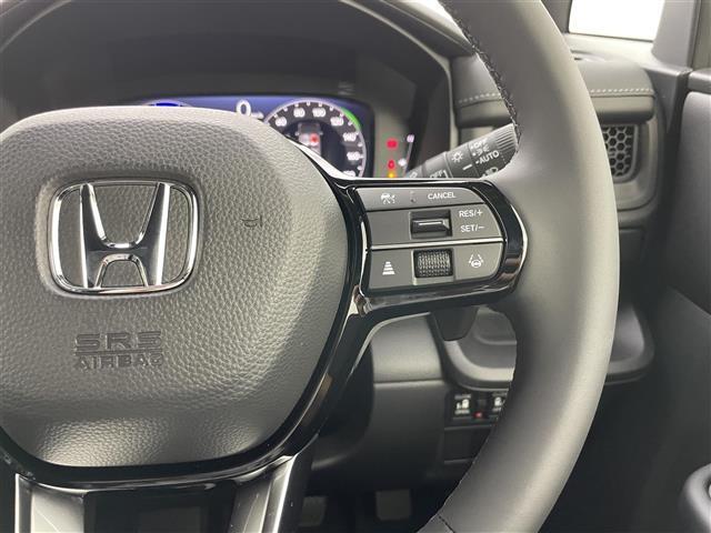 ステップワゴン ｅ：ＨＥＶスパーダ　登録済未使用車　純正１１．４インチナビ　１５．６インチ後席モニター　ハーフレザーシート　シートヒーター　パワーバックドア　ホンダセンシング　衝突軽減ブレーキ　両側パワースライドドア　２列目オットマン（27枚目）