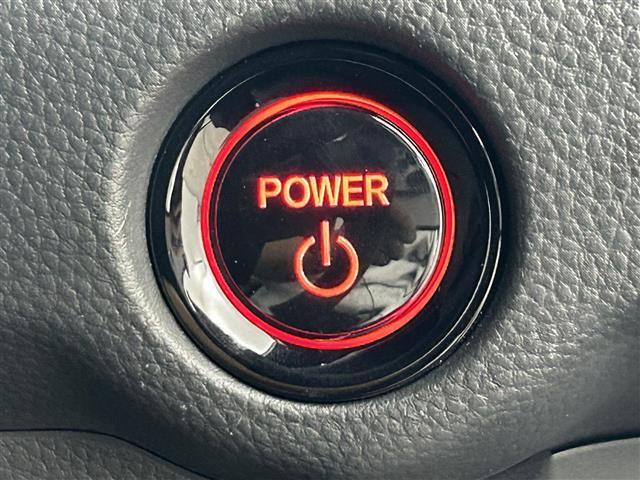ステップワゴン ｅ：ＨＥＶスパーダ　プレミアムライン　純正１１インチナビ　純正フリップダウンモニター　全方位カメラ　両側パワースライドドア　ＢＳＭ　レーダークルーズコントロール　シートヒーター　ビルトインＥＴＣ２．０　パドルシフト　地デジフルセグＴＶ（36枚目）