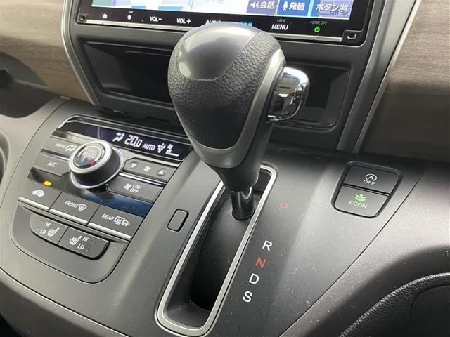 フリード G・ホンダセンシング フリップダウンモニター 純正9インチナビ シートヒーター バックカメラ レーダークルーズコントロール 両側パワースライドドア 衝突軽減ブレーキ フルセグTV Bluetooth ビルトインETC(32枚目)