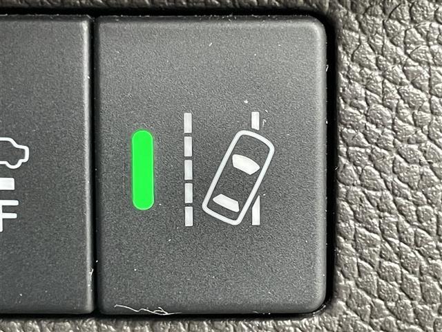 フリード G・ホンダセンシング フリップダウンモニター 純正9インチナビ シートヒーター バックカメラ レーダークルーズコントロール 両側パワースライドドア 衝突軽減ブレーキ フルセグTV Bluetooth ビルトインETC(39枚目)