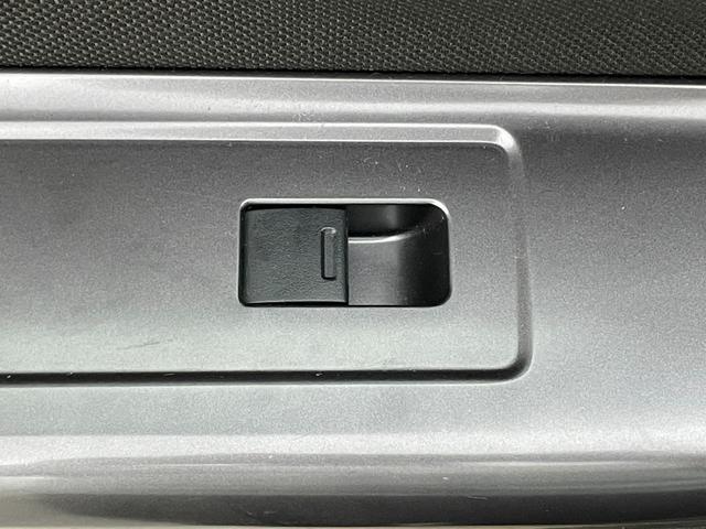 フリード G・ホンダセンシング フリップダウンモニター 純正9インチナビ シートヒーター バックカメラ レーダークルーズコントロール 両側パワースライドドア 衝突軽減ブレーキ フルセグTV Bluetooth ビルトインETC(48枚目)