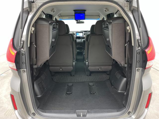 フリード G・ホンダセンシング フリップダウンモニター 純正9インチナビ シートヒーター バックカメラ レーダークルーズコントロール 両側パワースライドドア 衝突軽減ブレーキ フルセグTV Bluetooth ビルトインETC(59枚目)