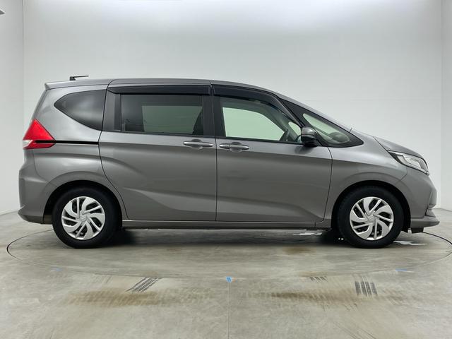 フリード G・ホンダセンシング フリップダウンモニター 純正9インチナビ シートヒーター バックカメラ レーダークルーズコントロール 両側パワースライドドア 衝突軽減ブレーキ フルセグTV Bluetooth ビルトインETC(67枚目)