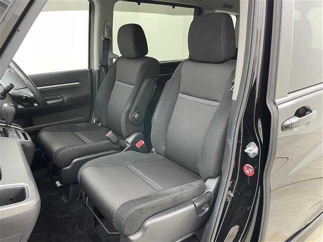 ステップワゴンスパーダ スパーダ ホンダセンシング 純正9インチナビ バックカメラ 両側パワスラ パドルシフト アイドリングストップ レーダークルーズコントロール レーンキープ 純正フロアマット LEDヘッドライト オートライト ステリモ(11枚目)