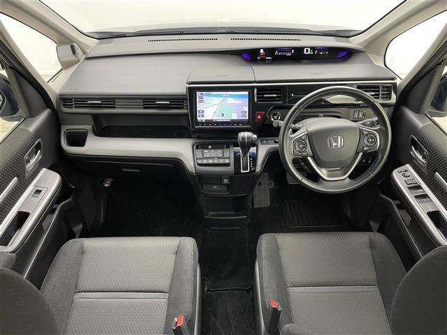 ステップワゴンスパーダ スパーダ ホンダセンシング 純正9インチナビ バックカメラ 両側パワスラ パドルシフト アイドリングストップ レーダークルーズコントロール レーンキープ 純正フロアマット LEDヘッドライト オートライト ステリモ(12枚目)