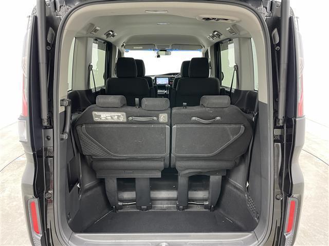 ステップワゴンスパーダ スパーダ ホンダセンシング 純正9インチナビ バックカメラ 両側パワスラ パドルシフト アイドリングストップ レーダークルーズコントロール レーンキープ 純正フロアマット LEDヘッドライト オートライト ステリモ(14枚目)