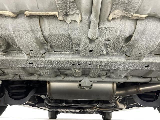 ステップワゴンスパーダ スパーダ ホンダセンシング 純正9インチナビ バックカメラ 両側パワスラ パドルシフト アイドリングストップ レーダークルーズコントロール レーンキープ 純正フロアマット LEDヘッドライト オートライト ステリモ(23枚目)