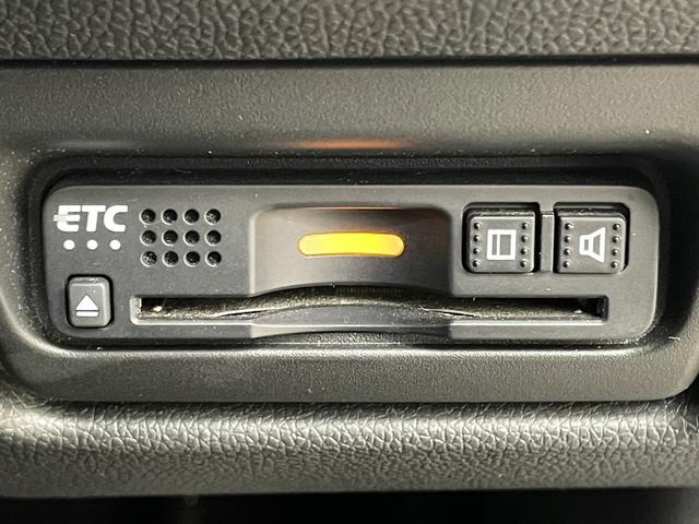 ステップワゴンスパーダ スパーダ ホンダセンシング 純正9インチナビ バックカメラ 両側パワスラ パドルシフト アイドリングストップ レーダークルーズコントロール レーンキープ 純正フロアマット LEDヘッドライト オートライト ステリモ(43枚目)