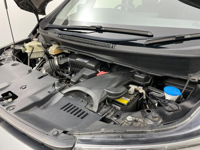 ステップワゴンスパーダ スパーダ ホンダセンシング 純正9インチナビ バックカメラ 両側パワスラ パドルシフト アイドリングストップ レーダークルーズコントロール レーンキープ 純正フロアマット LEDヘッドライト オートライト ステリモ(75枚目)
