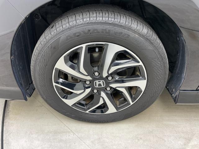 ステップワゴンスパーダ スパーダ ホンダセンシング 純正9インチナビ バックカメラ 両側パワスラ パドルシフト アイドリングストップ レーダークルーズコントロール レーンキープ 純正フロアマット LEDヘッドライト オートライト ステリモ(76枚目)