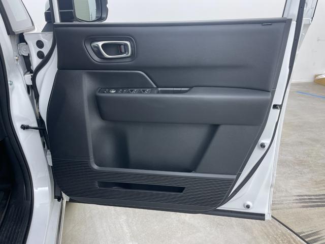 ステップワゴン e:HEVスパーダ 純正11.4型ナビ バックカメラ 10.1インチフリップダウンモニター パワーバックドア ホンダセンシング 前後ドライブレコーダー ビルトインETC パドルシフト LEDヘッドライト フォグライト(50枚目)