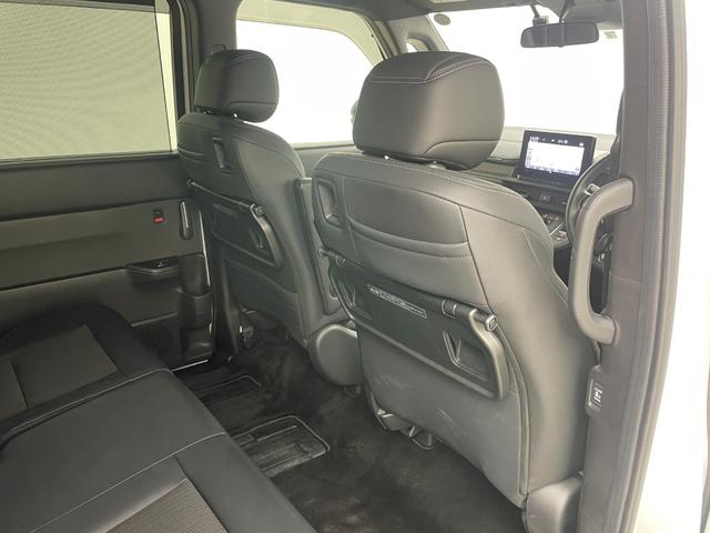 ステップワゴン e:HEVスパーダ 純正11.4型ナビ バックカメラ 10.1インチフリップダウンモニター パワーバックドア ホンダセンシング 前後ドライブレコーダー ビルトインETC パドルシフト LEDヘッドライト フォグライト(54枚目)