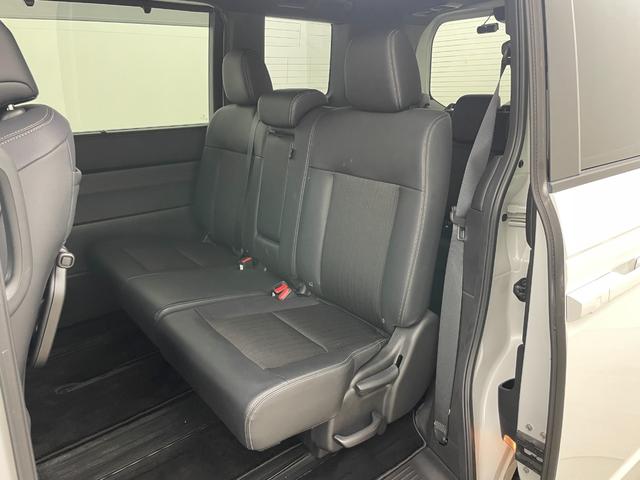 ステップワゴン e:HEVスパーダ 純正11.4型ナビ バックカメラ 10.1インチフリップダウンモニター パワーバックドア ホンダセンシング 前後ドライブレコーダー ビルトインETC パドルシフト LEDヘッドライト フォグライト(55枚目)